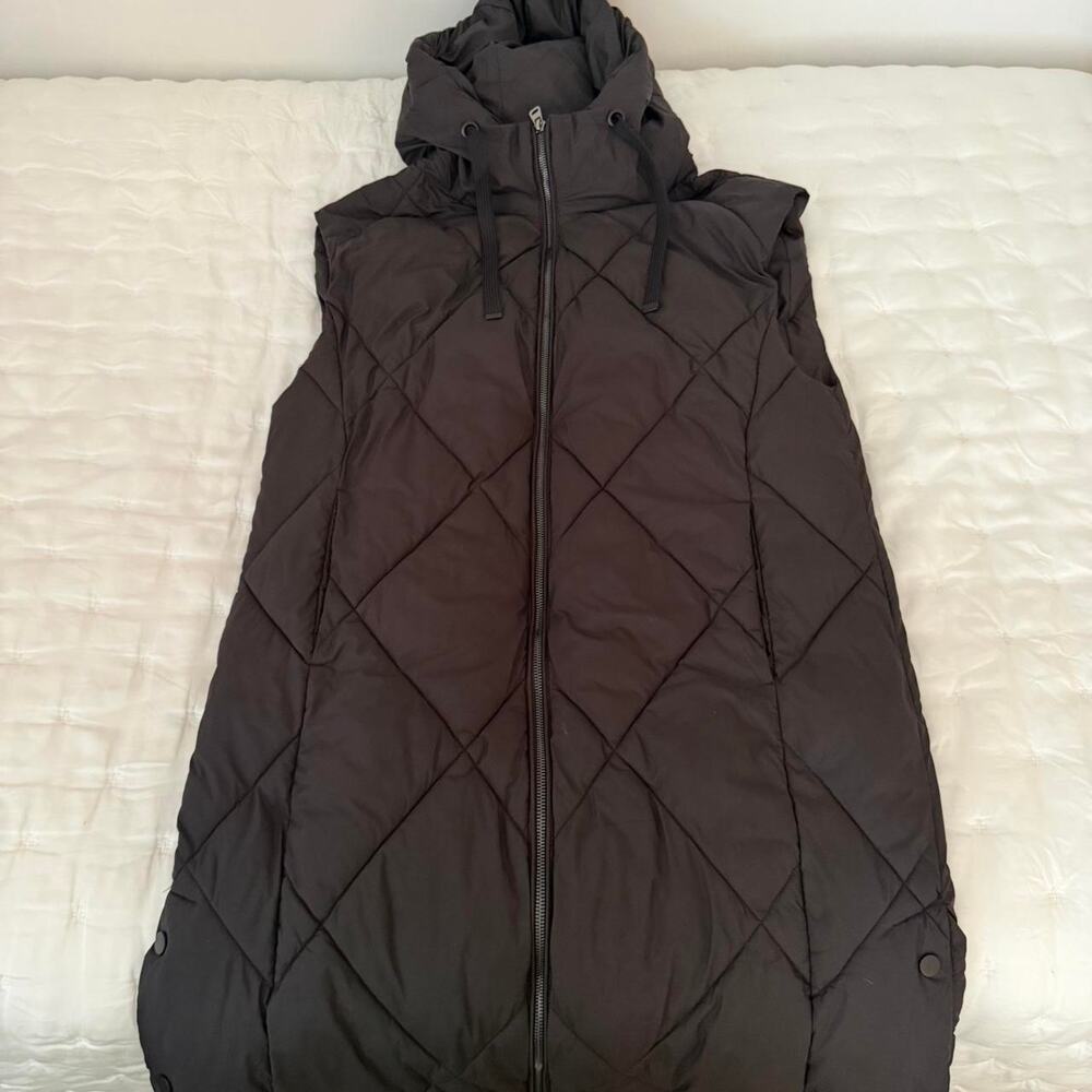 Pull & Bear Long Black Vest - Size S